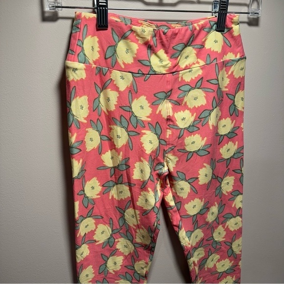 Set of 2 NEW LulaRoe OS Soft Leggings One Size 2-10 Small-Large Orange Pink - Picture 6 of 16